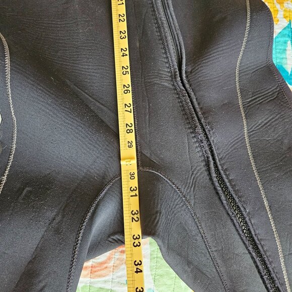 Henderson Aquatics A653MF Dive Wet Suit Size M Shorty Black & Blue Front Zip - Picture 10 of 11